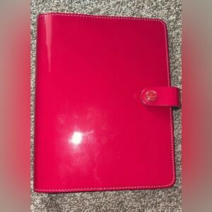 Filofax Original A5 Ring Agenda in Patent Leather Fuchsia